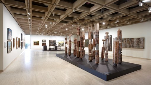 a view inside 20th & 21st c Australian art
